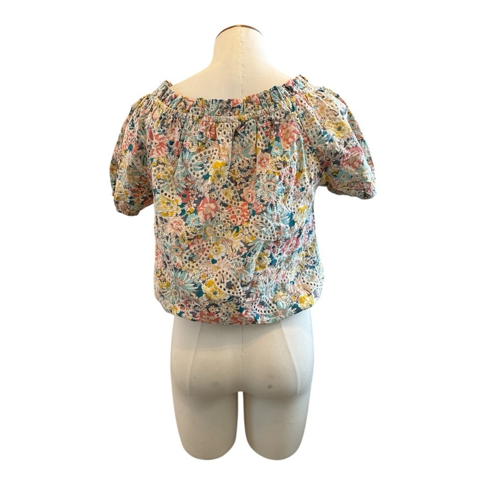 Solitaire Floral Eyelet Peasant Blouse with Tassel Tie – Small - Picture 3 of 4